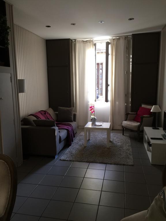 Charmants Appartements Centre Ville Montpellier Pokoj fotografie